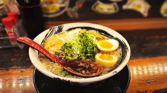 背脂生姜醤油らーめん